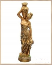 Статуя Девушка с кувшином на плече